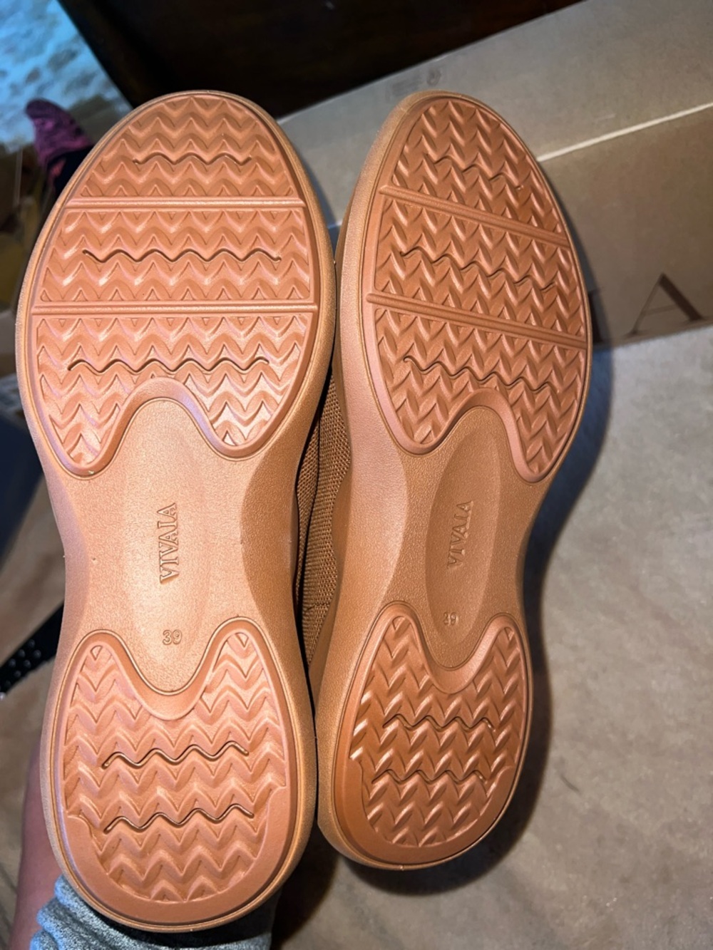 VIVAIA Ivana Round Toe Sneaker Loafer - Picture 6 of 7